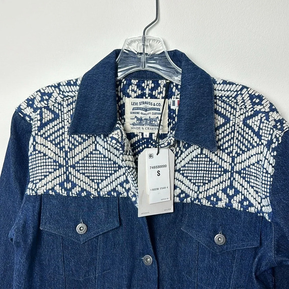 Levis Womens French Fringe Trucker Jacket Small Western Rodeo Blue Denim‎ NEW - Picture 2 of 7